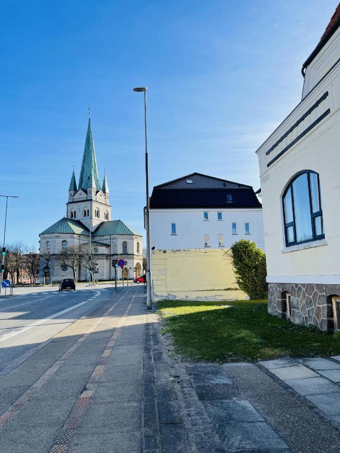 aday - Frederikshavn City Center - Single room Eksteriør billede